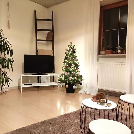 Schaefer Mit Direktem Zugang Zum Garten
