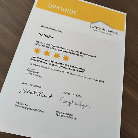 Schaefer Mit Direktem Zugang Zum Garten